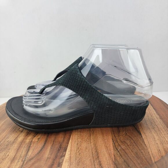 FitFlop Womens Size 6 Lulu Black Leather Synthetic Thong Flip Flops L88-001 - Picture 1 of 8